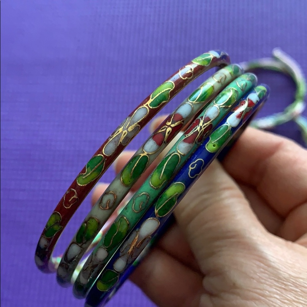 Bracelets - Picture 2 of 3